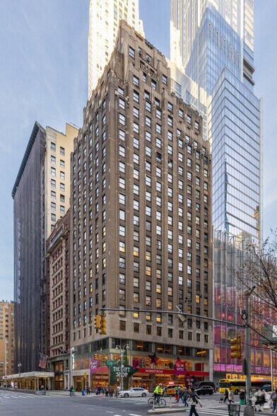 More Photos Of 1776 Broadway, New York Office For Lease
