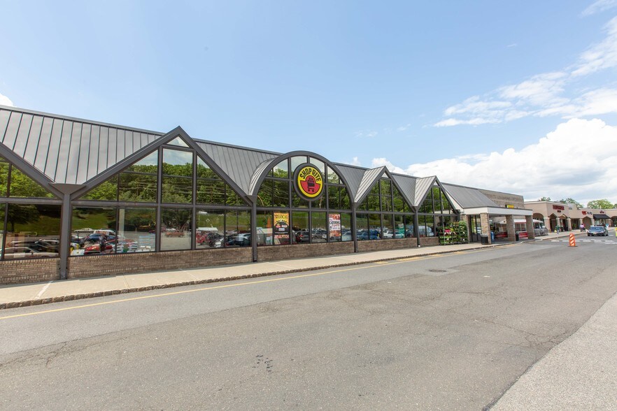 Primary Photo Of 625-709 Hamburg Tpke, Wayne General Retail For Sale