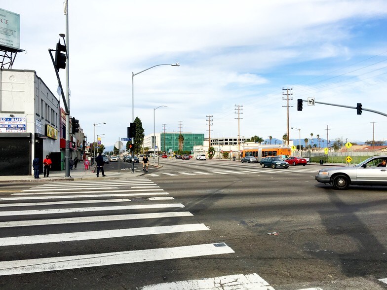 More Photos Of 8511 S Vermont Ave, Los Angeles Storefront For Lease
