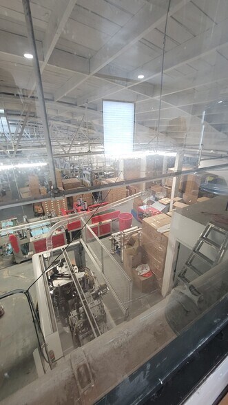 More Photos Of 424-432 S I St, San Bernardino Warehouse For Sale