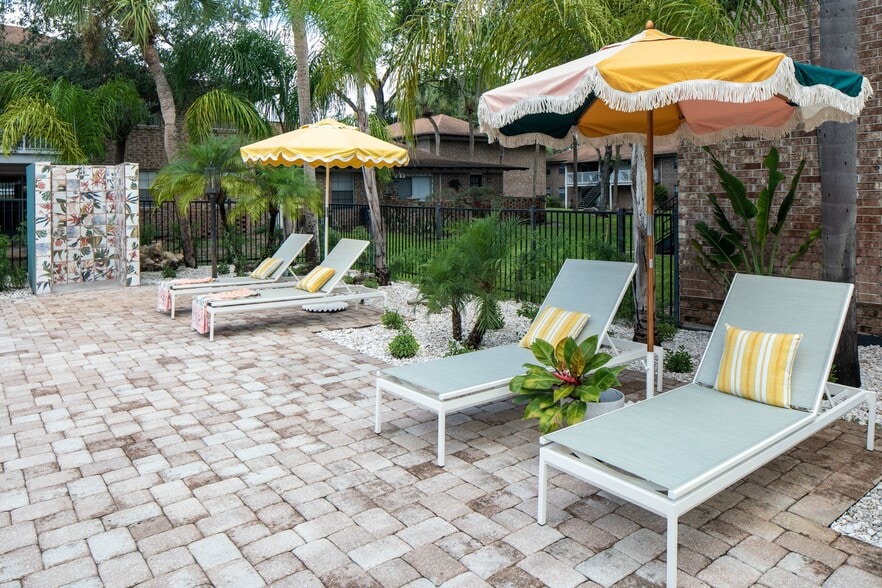 More Photos Of 7011 San Ramon Pl, Tampa Apartments For Sale