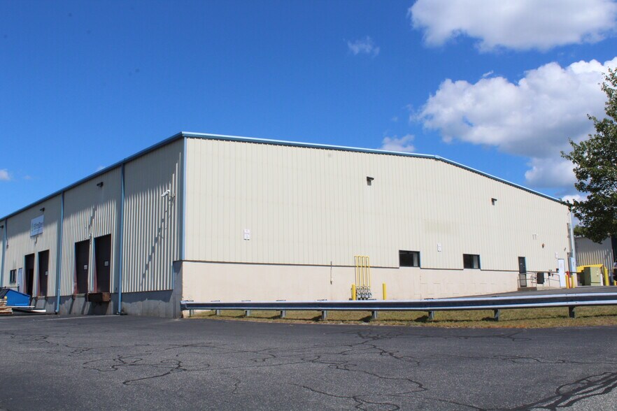 More Photos Of 6 Industrial Way, Milford Warehouse For Lease