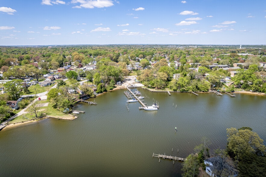 More Photos Of 7813 Leymar Rd, Glen Burnie Marina For Sale