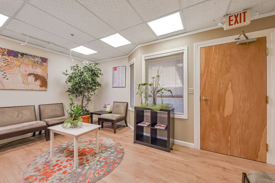 More Photos Of 2039 Forest Ave, San Jose Medical For Sale