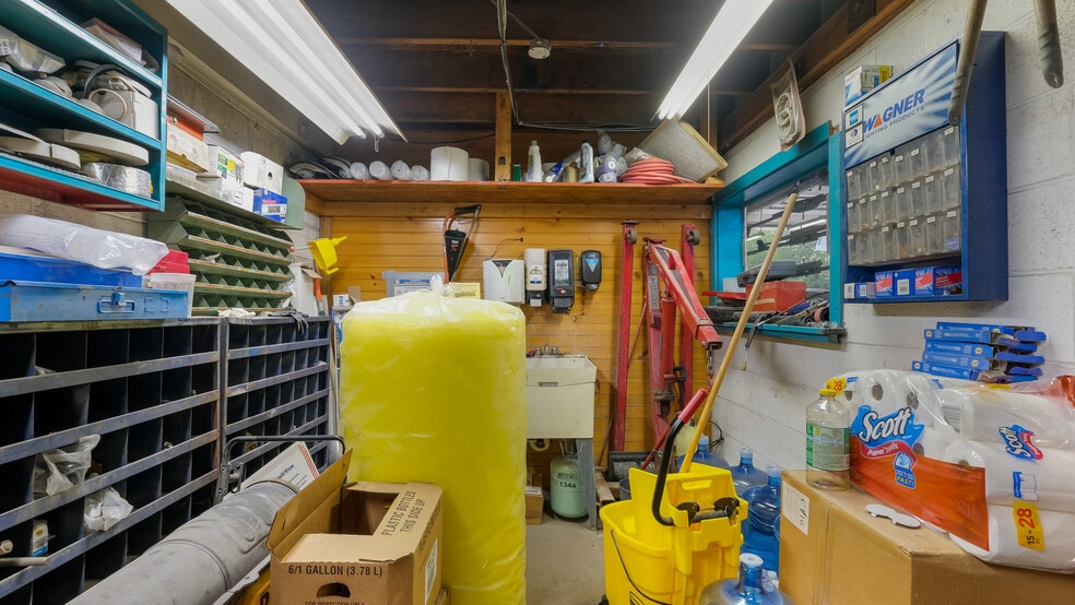 More Photos Of 2531 Street Rd, Bensalem Auto Repair For Sale