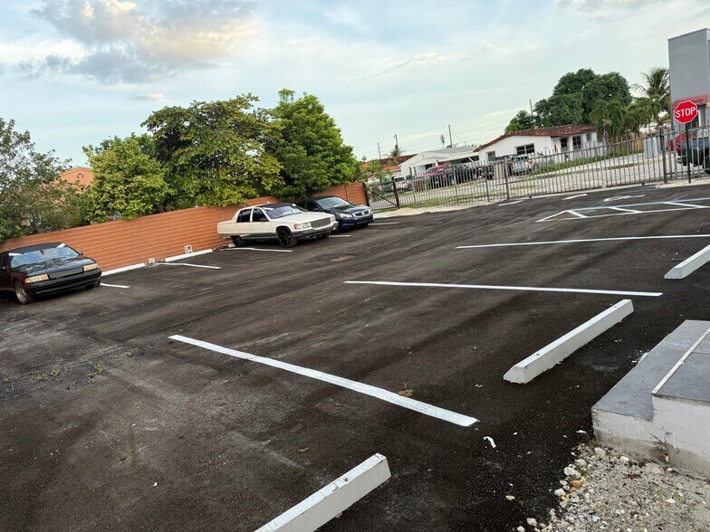 More Photos Of 3521 E 4th Ave, Hialeah Daycare Center For Sale