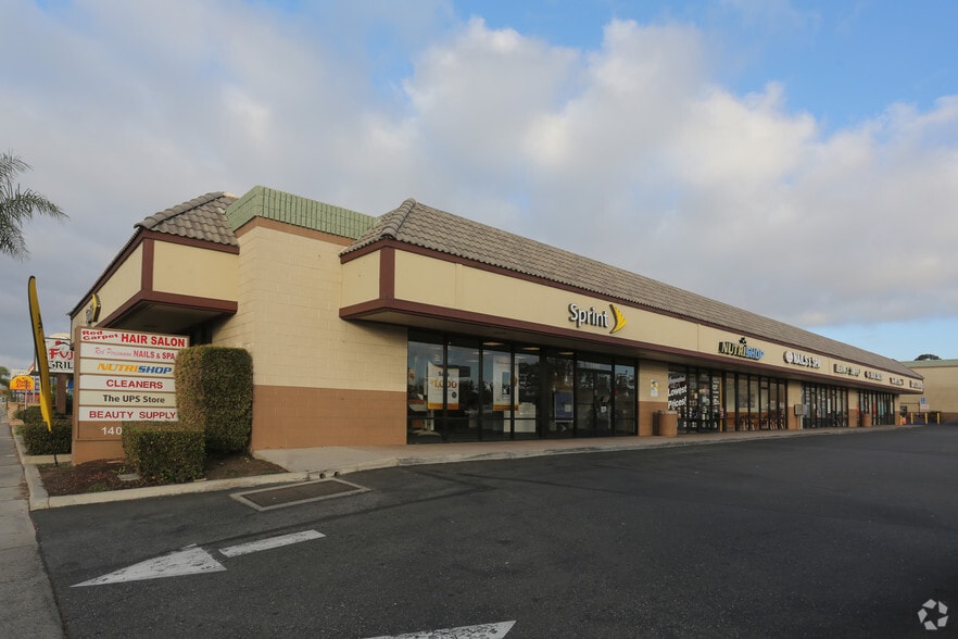 More Photos Of 1405-1449 W Chapman Ave, Orange Unknown For Lease