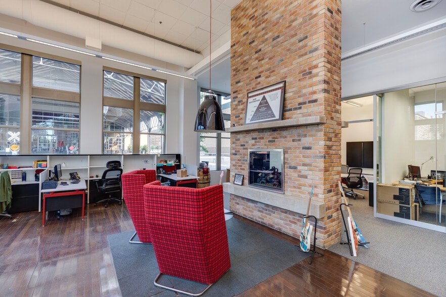 More Photos Of 500 Washington Ave S, Minneapolis Office For Lease