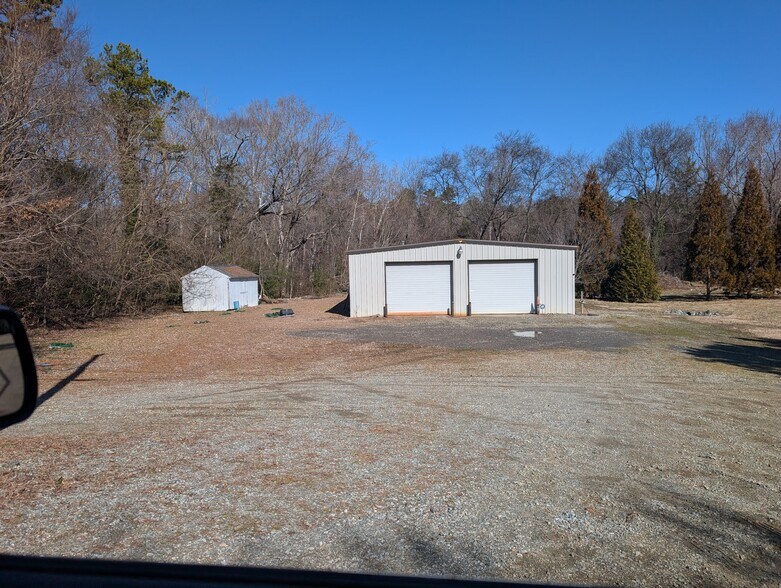 More Photos Of 420 Shoffner St, Graham Industrial For Sale