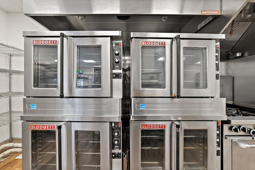 More Photos Of 12 Culpeper St, Warrenton Restaurant For Sale