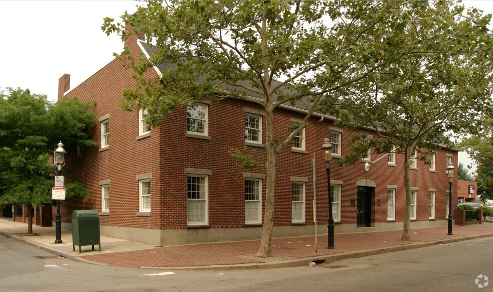 Primary Photo Of 124 Main St, Charlestown Office For Lease