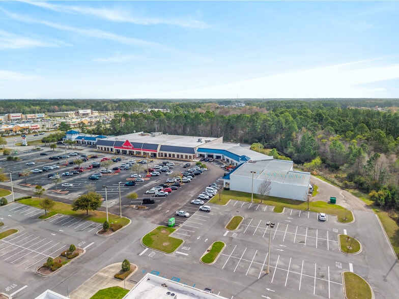 More Photos Of 96016-96126 Lofton Square Ct, Yulee Storefront For Sale