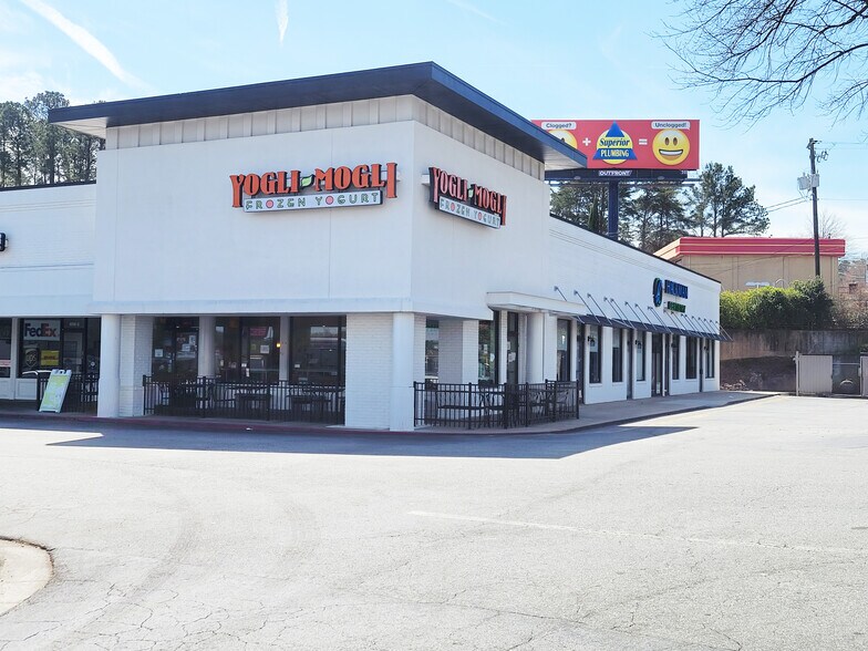 More Photos Of 6500 NE Roswell Rd, Atlanta Unknown For Lease