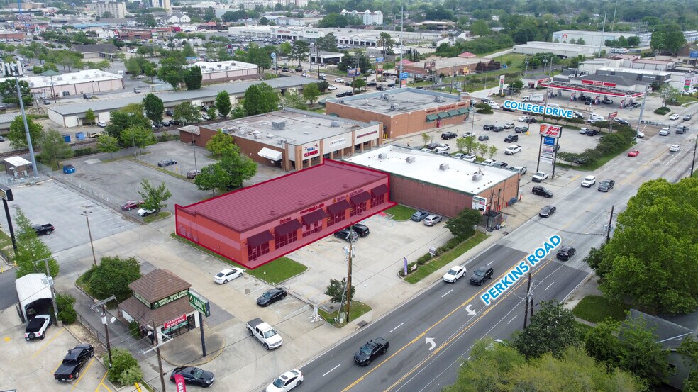 More Photos Of 4433 Perkins Road, Baton Rouge Storefront For Lease