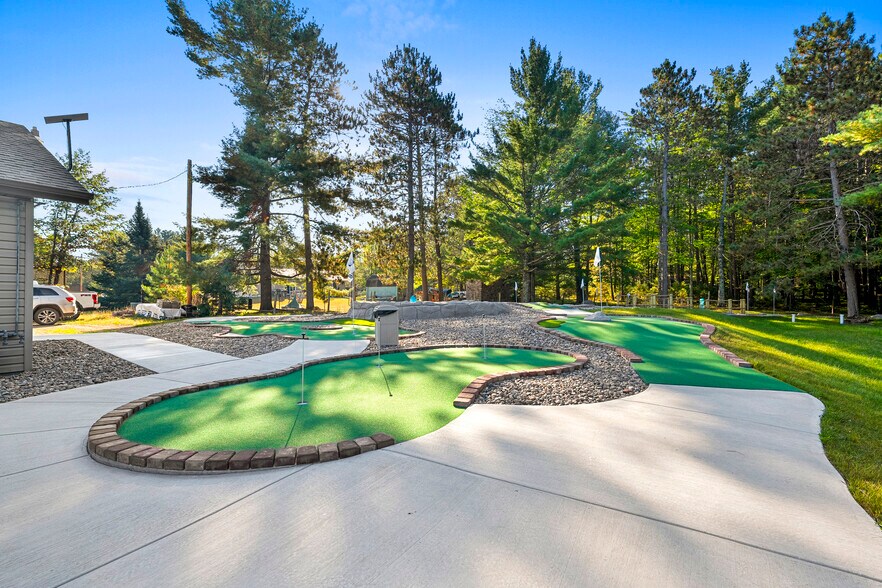 More Photos Of 15376 County Highway W, Crivitz Convenience Store For Sale