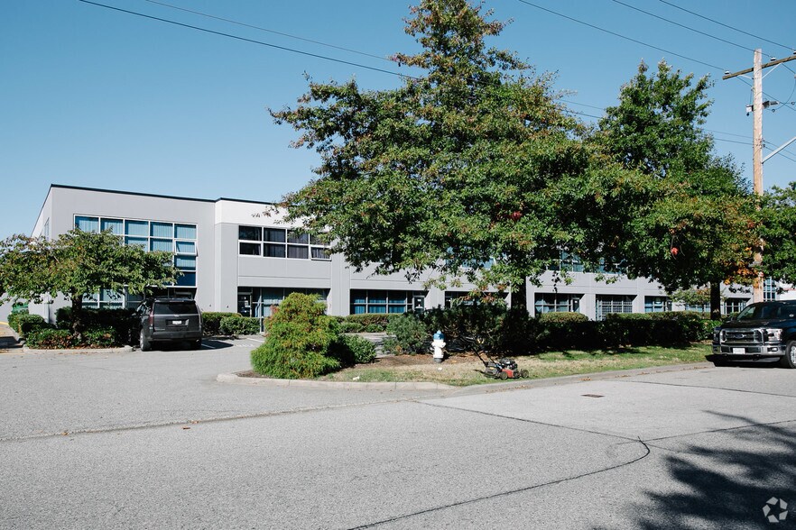 More Photos Of 7311 Vantage Way, Delta Warehouse For Lease