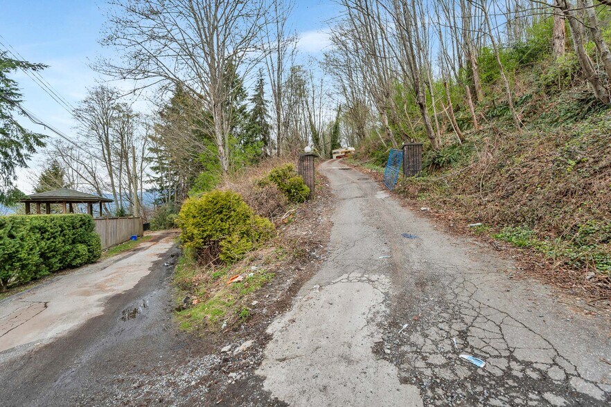 More Photos Of 7235 Bayview Dr, Burnaby Land For Sale