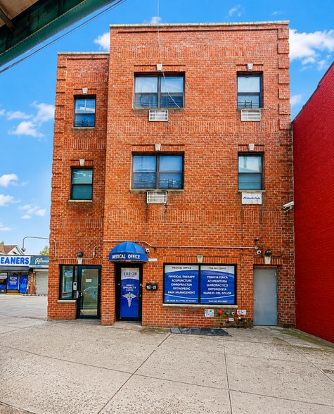 Primary Photo Of 10228 Jamaica Ave, Richmond Hill Storefront Retail Office For Sale