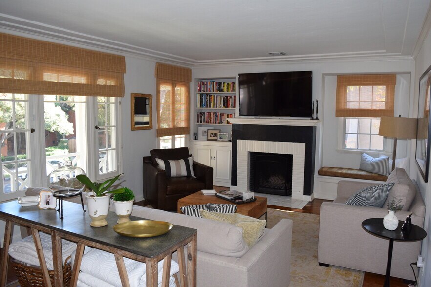 More Photos Of 751 N Hayworth Ave, Los Angeles Apartments For Sale