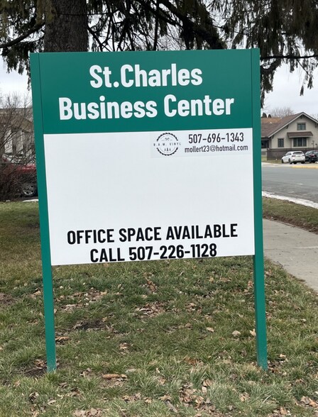 More Photos Of 936 Church Ave, Saint Charles Office For Sale