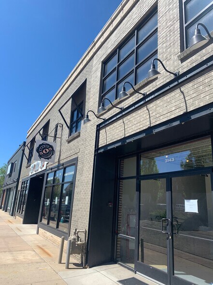 More Photos Of 3141-3149 S Broadway, Englewood Storefront Retail Office For Lease