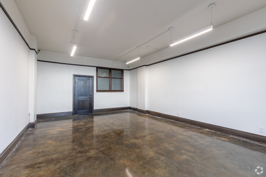 More Photos Of 275 4th St E, Saint Paul Office For Lease