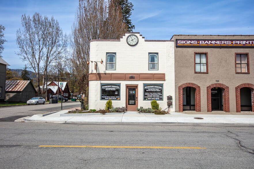 More Photos Of 724 Pine St, Sandpoint Office Residential For Sale