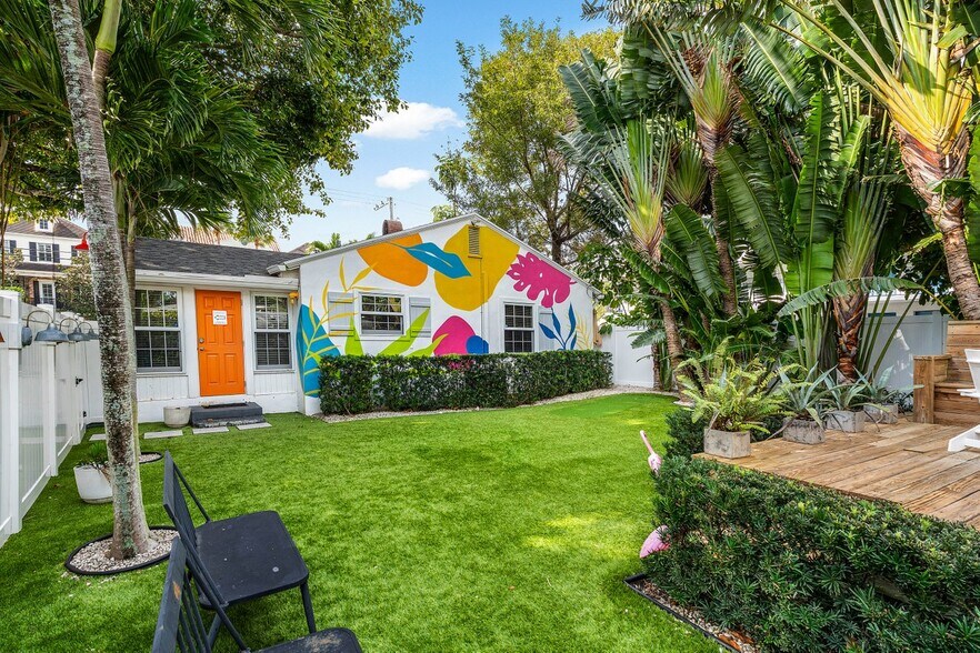 More Photos Of 103 NE 4th St, Delray Beach Office Residential For Sale