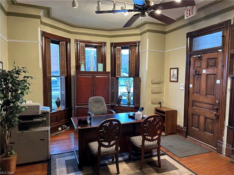 More Photos Of 720 Juliana St, Parkersburg Loft Creative Space For Sale