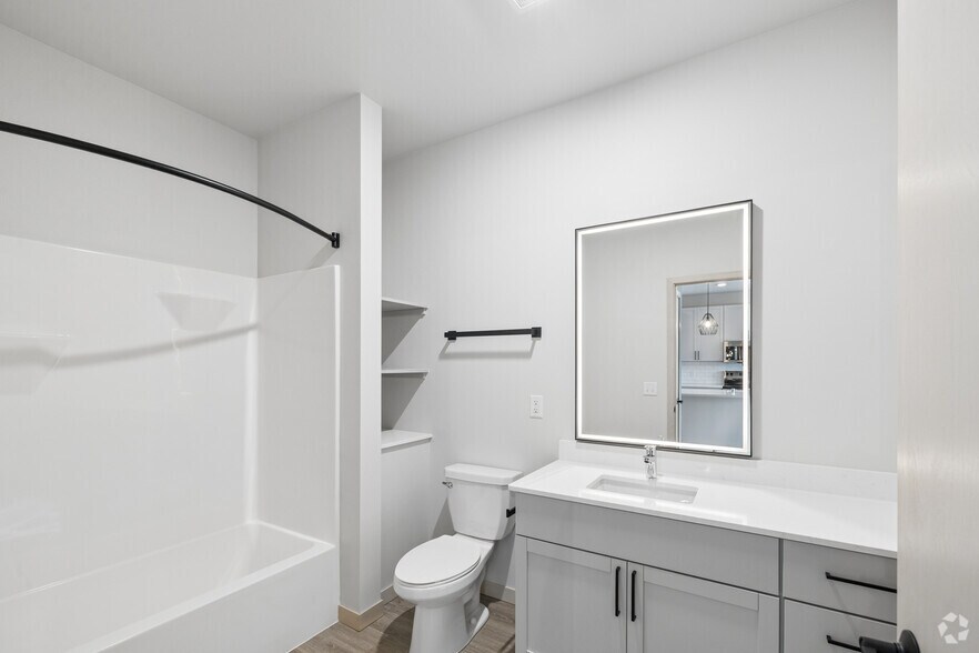 More Photos Of 8309 Greenway Blvd, Middleton Apartments For Lease