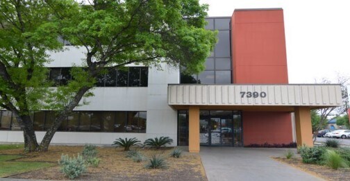 More Photos Of 7390 Barlite Blvd, San Antonio Medical For Sale