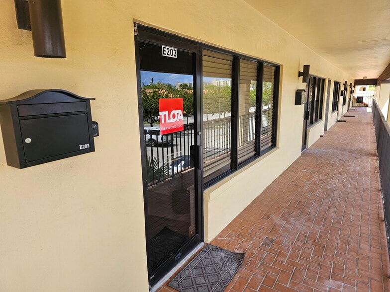 More Photos Of 725 N Hwy A1A, Jupiter Medical For Lease