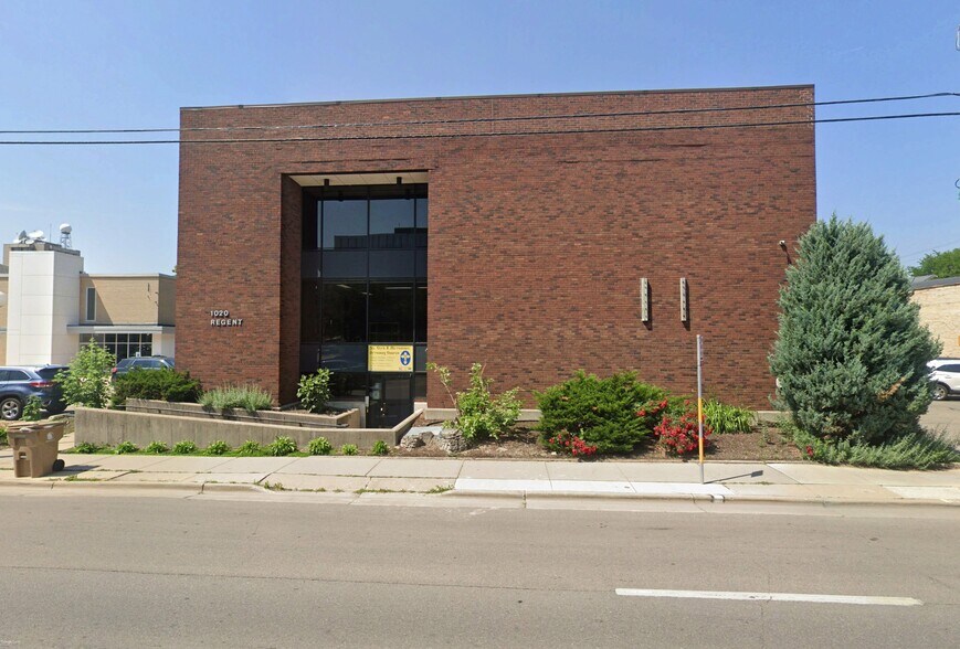 Primary Photo Of 1020 Regent St, Madison Medical For Lease