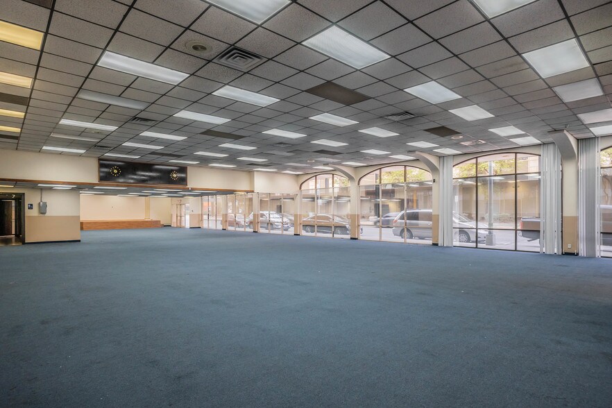 More Photos Of 321 N Stanton St, El Paso Loft Creative Space For Sale