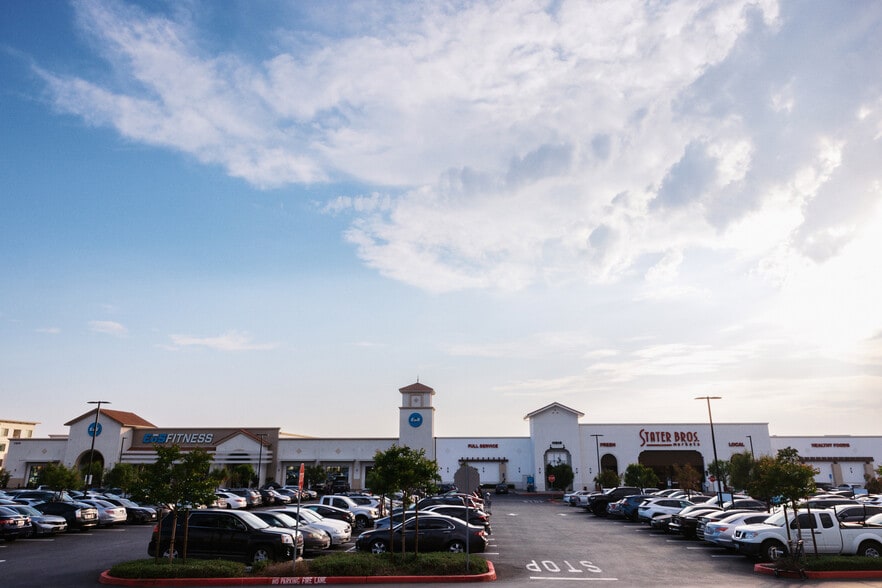 More Photos Of 7012 Walnut Grove Dr, Whittier Unknown For Lease