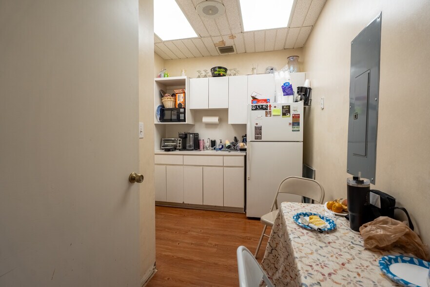 More Photos Of 1704-1726 N University Dr, Coral Springs Medical For Lease