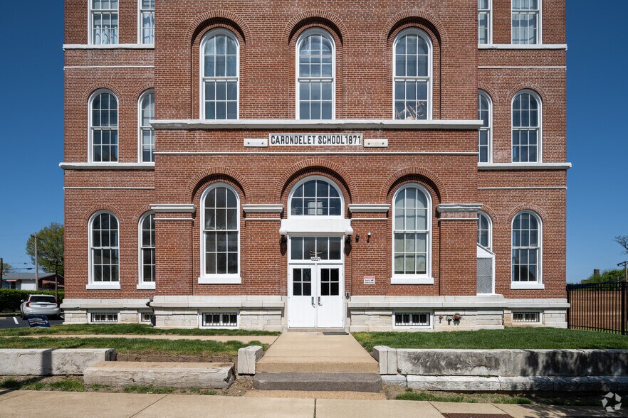 More Photos Of 8221 Minnesota Ave, Saint Louis Coworking Space