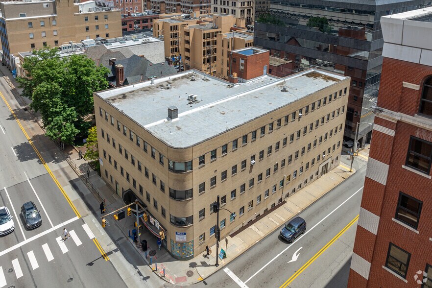 More Photos Of 3500 Fifth Ave, Pittsburgh Medical For Lease