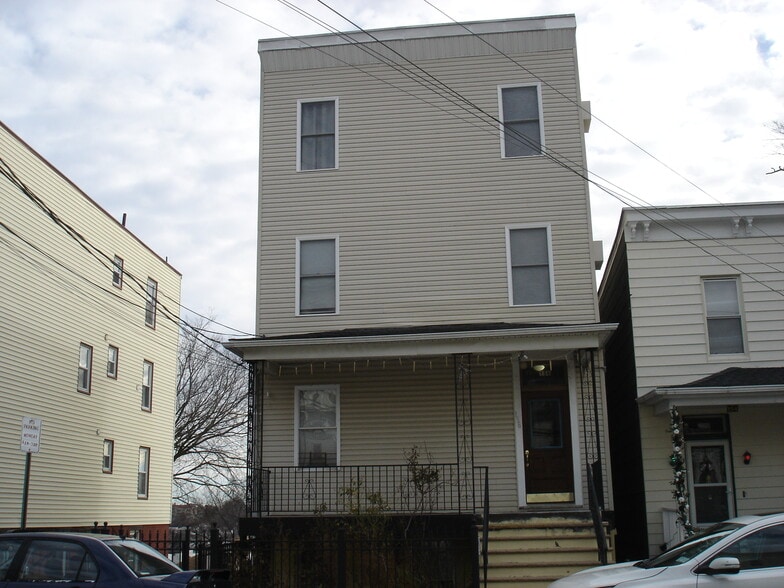 More Photos Of 156 Voss Ave, Yonkers Multifamily For Sale