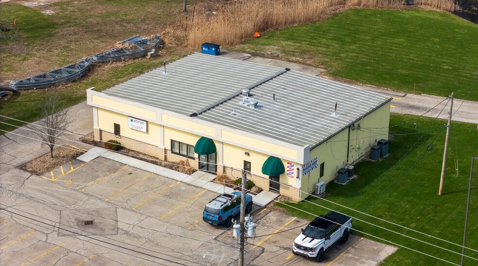 More Photos Of 1350 W Bagley Rd, Berea Medical For Sale