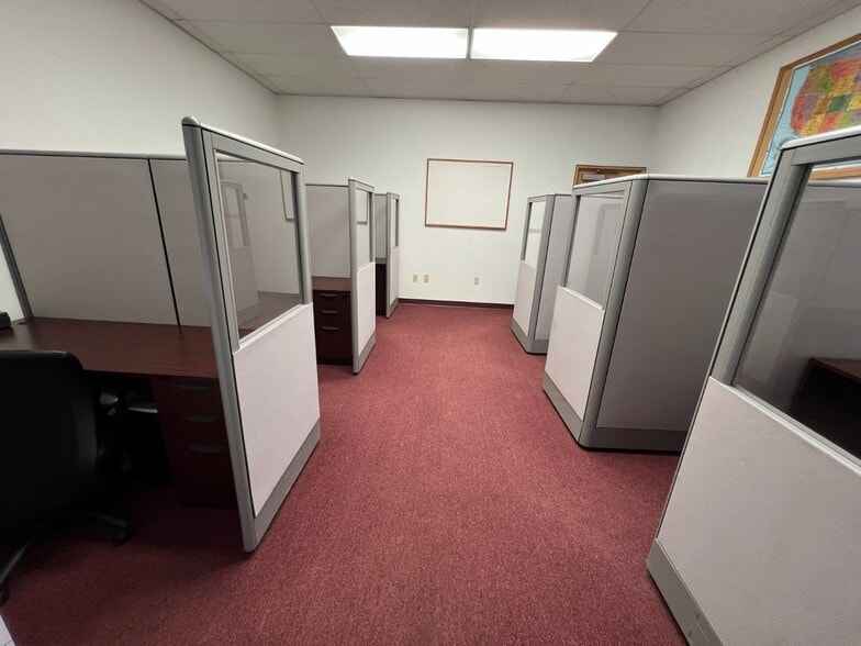 More Photos Of 634 Alpha Dr, Pittsburgh Office For Lease