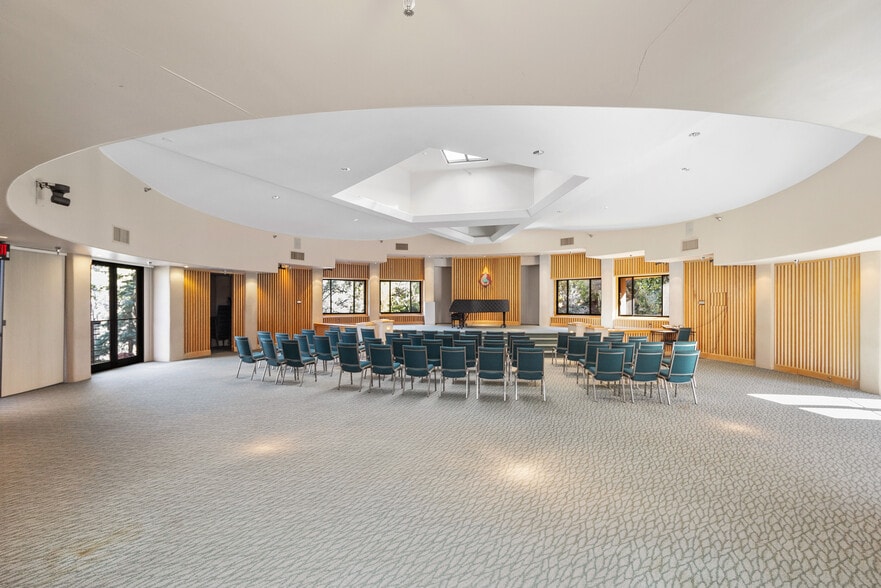 More Photos Of 333 Schnebly Hill Rd, Sedona Religious Facility For Sale