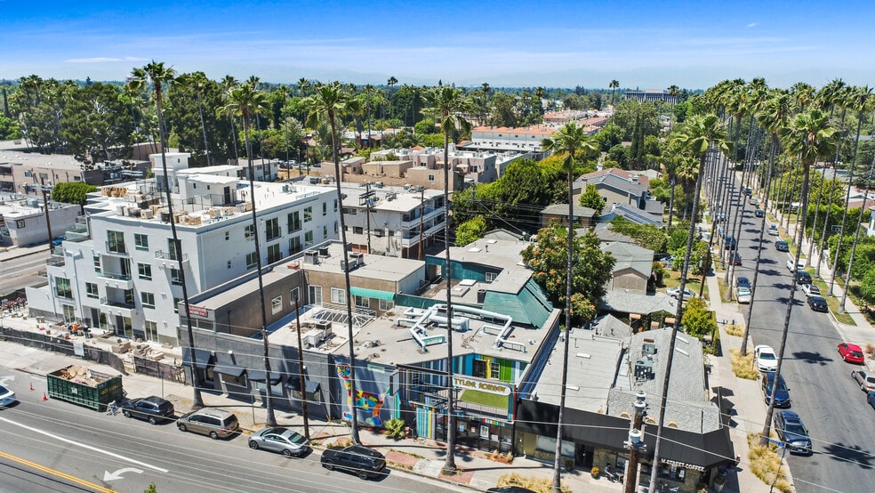More Photos Of 13257-13259 Moorpark St, Sherman Oaks Office Residential For Sale