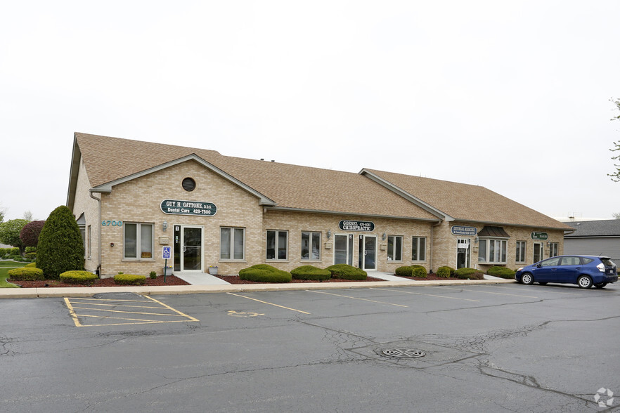 Primary Photo Of 6700 167th St, Tinley Park Medical For Lease