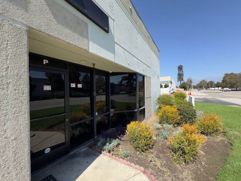 More Photos Of 5670 Schaefer Ave, Chino Light Distribution For Lease