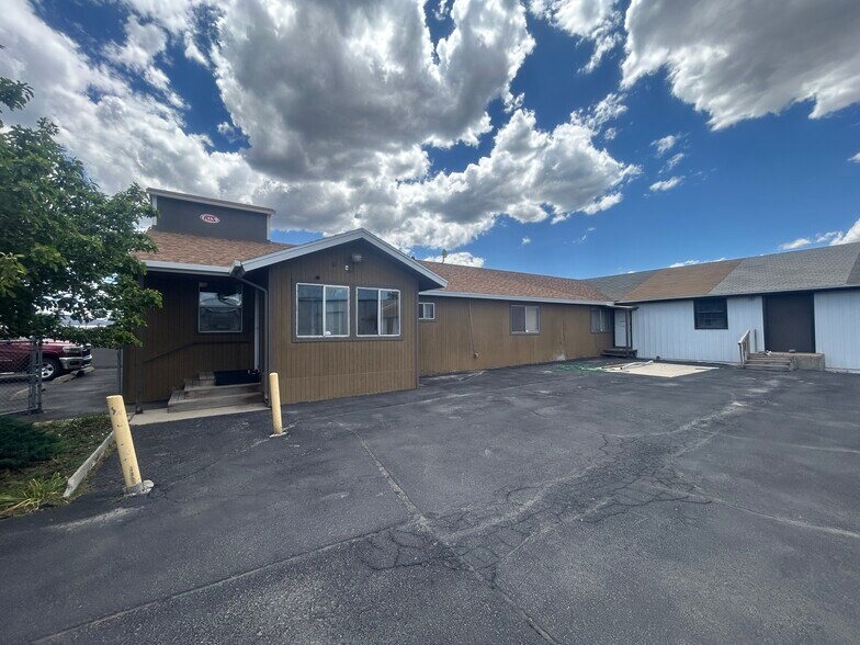 More Photos Of 1921 N Harrison Ave, Pocatello Flex For Sale