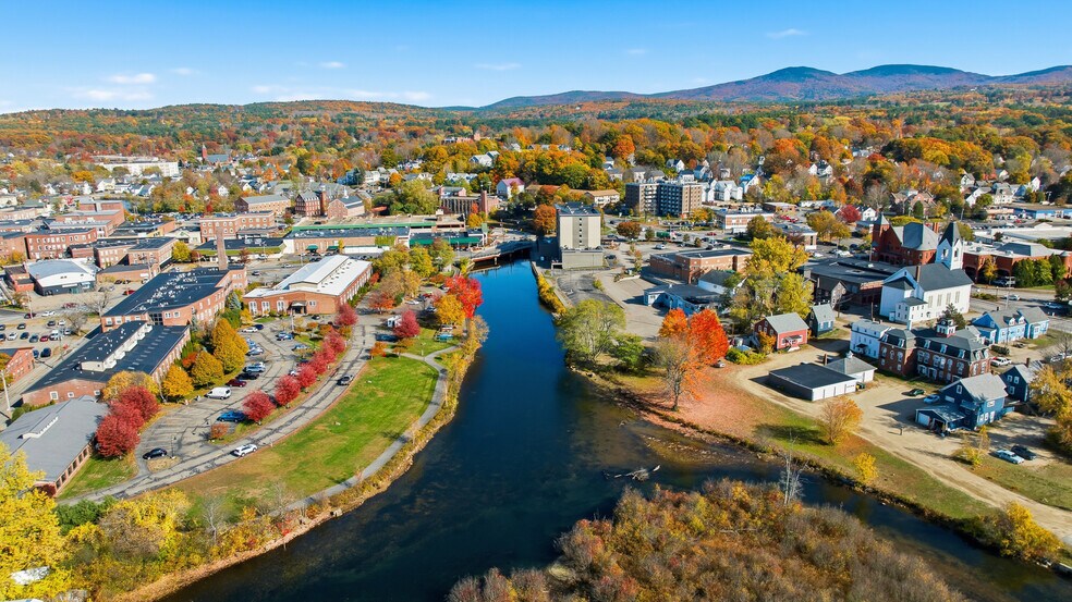 More Photos Of 158 Court St, Laconia Apartments For Sale