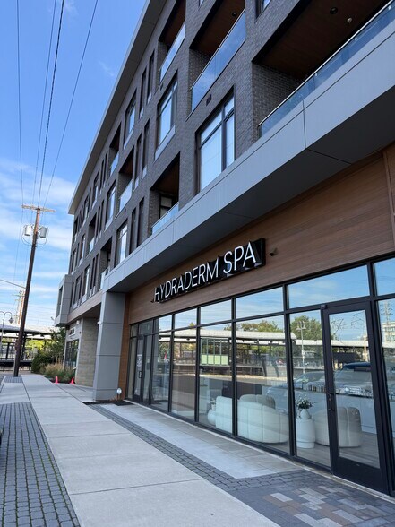 More Photos Of 116 Chestnut St, Red Bank Office For Lease