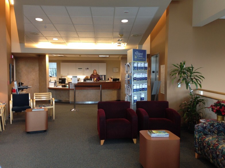 More Photos Of 5847 NE 122nd Ave, Portland Medical For Lease