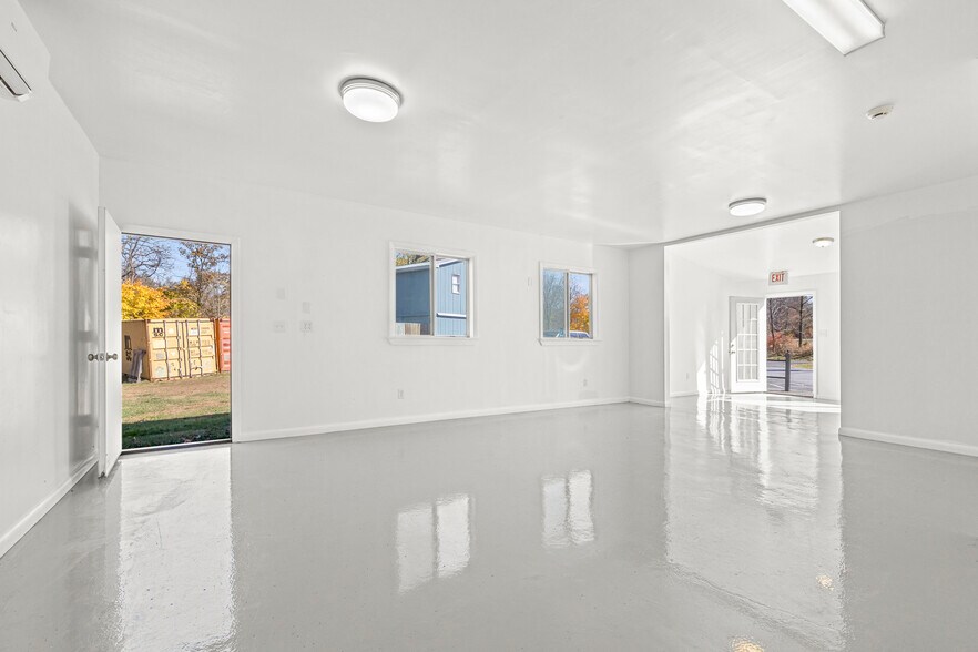 More Photos Of 5979 Route 82, Stanfordville Restaurant For Lease